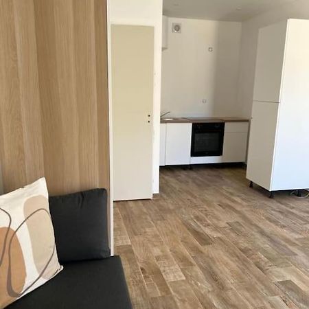 Studio Independant Tout Equipe Mirabeau 外观 照片